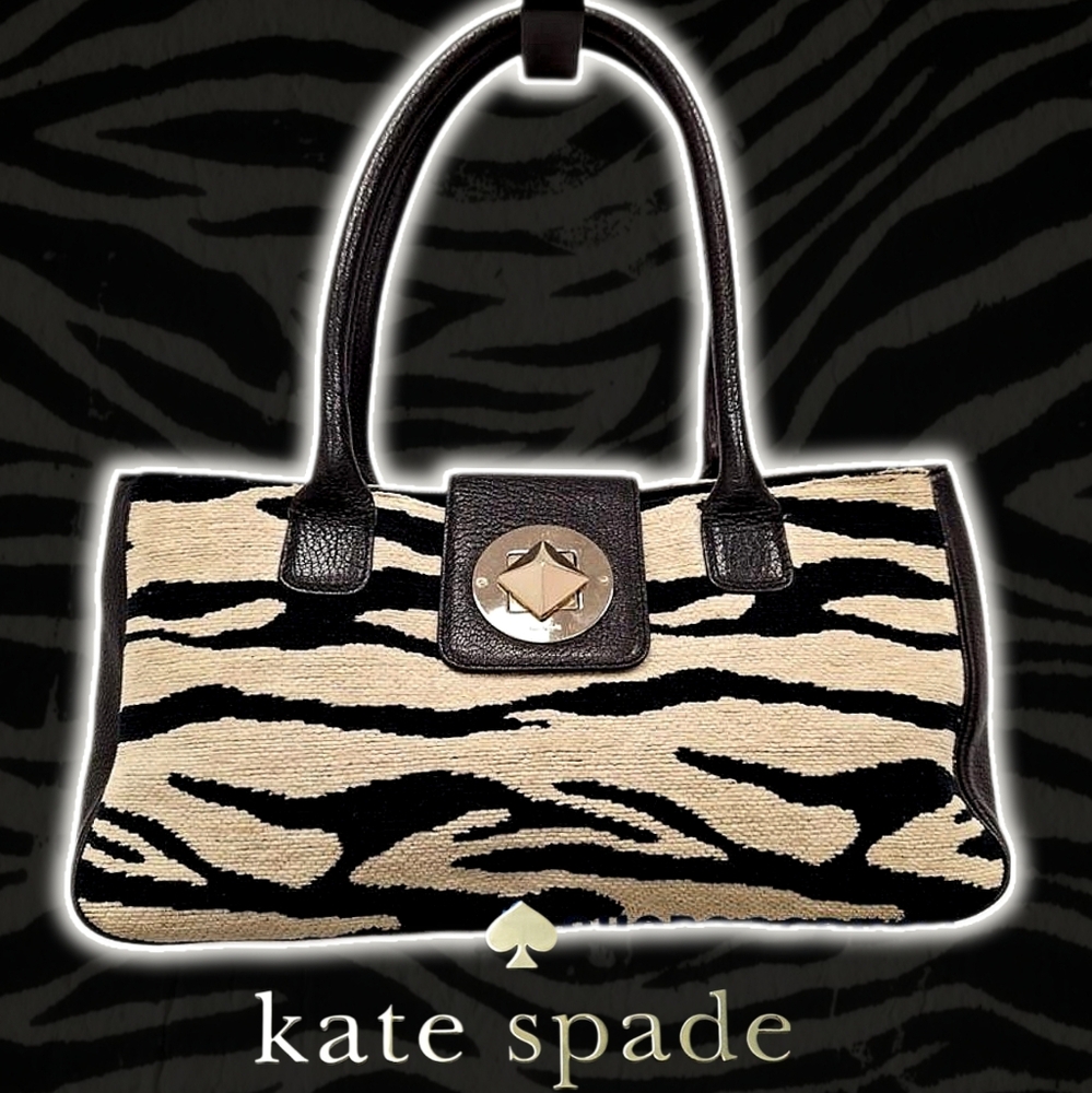 ⭐️Kate Spade Kariba Maddox Black and Cream Woven Zebra Print  Turnlock Bag - Picture 2 of 4